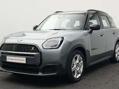 Grün Gebraucht 2025 Mini Countryman Classic SUV | 38.800 € (Guter Preis)