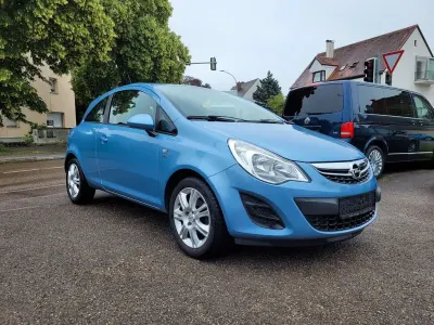 Gebraucht Opel Corsa Active 69 PS (50 kW) 2013 Blau Kleinwagen