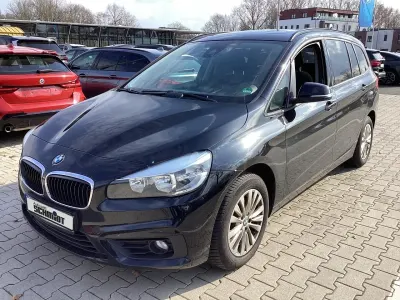 Gebraucht BMW 218 Gran Tourer Advantage 150 PS (110 kW) 2015 Schwarz Van / Kleinbus