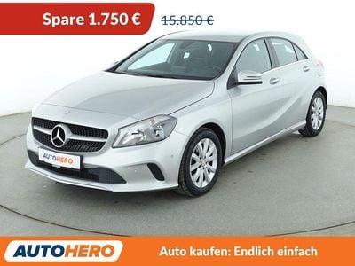 Usata Mercedes A180 Style 122 CV (89 kW) 2017 Argento Berlina