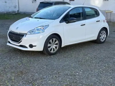 Brugt Peugeot 208 Access 68 HK (50 kW) 2014 Hvid Hatchback