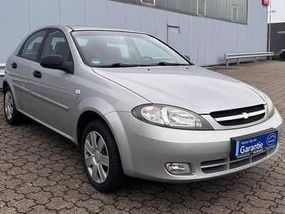 Usado Chevrolet Lacetti SX 109 CV (80 kW) 2005 Plateado Berlina