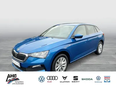Gebraucht Skoda Scala Selection 150 PS (110 kW) 2023 Raceblau metallic Kleinwagen