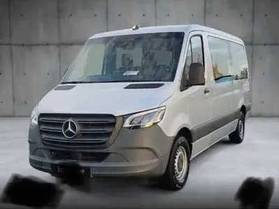 Gebraucht Mercedes Sprinter 163 PS (119 kW) 2020 Silber Van