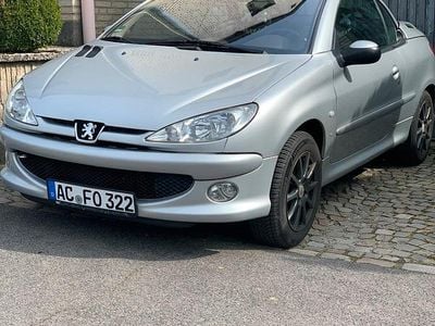 Gebraucht Peugeot 206 CC 110 PS (80 kW) 2006 Grau Cabrio
