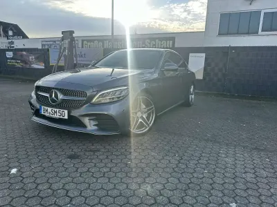 Gebraucht Mercedes C200 AMG line 150 PS (110 kW) 2018 Limousine