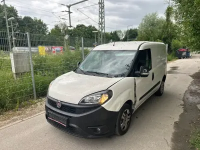 Gebraucht Fiat Doblò 101 PS (74 kW) 2022 Weiß Van / Kleinbus