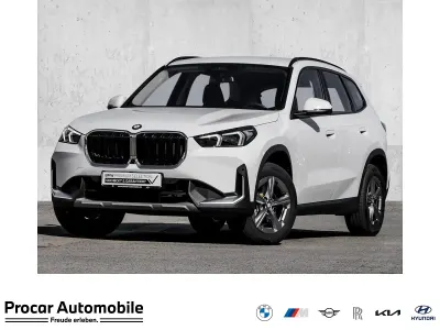 Używany BMW X1 Shadowline 156 KM (114 kW) 2025 Biały SUV