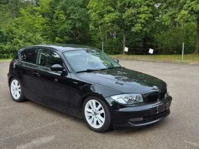 Gebraucht BMW 116 Performance 122 PS (89 kW) 2007 Schwarz Kleinwagen