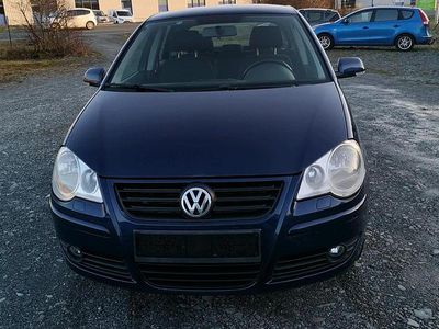 Gebraucht VW Polo 64 PS (47 kW) 2007 Blau Kleinwagen