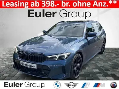 Gebraucht BMW 330 Performance 245 PS (180 kW) 2025 Blau Kombi