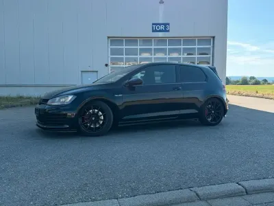Gebraucht VW Golf VII GTI 220 PS (161 kW) 2014 Schwarz Coupé