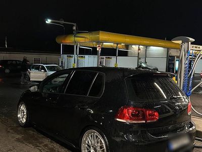 Schwarz Gebraucht 2011 VW Golf VI GTI Kleinwagen | 11.000 €