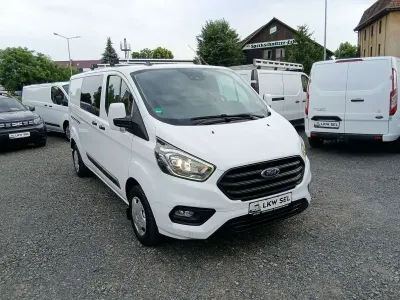 Gebraucht Ford Transit Custom Trend 131 PS (96 kW) 2020 Frostweiß Van / Kleinbus