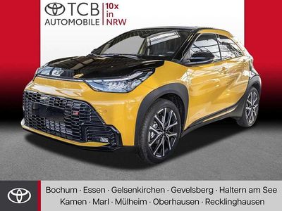 Neu Toyota Aygo X Sport 116 PS (85 kW) 2026 Mustard yellow + black SUV