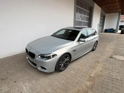 Gebraucht BMW M550 381 PS (280 kW) 2013 Silber Limousine