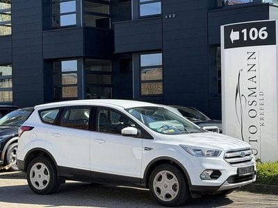 Gebraucht Ford Kuga Trend 120 PS (88 kW) 2019 Weiß SUV