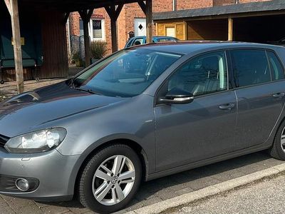 Gebraucht VW Golf VI Match 85 PS (62 kW) 2011 Grau Kleinwagen