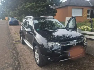 Gebraucht Dacia Duster Prestige 105 PS (77 kW) 2011 Schwarz SUV
