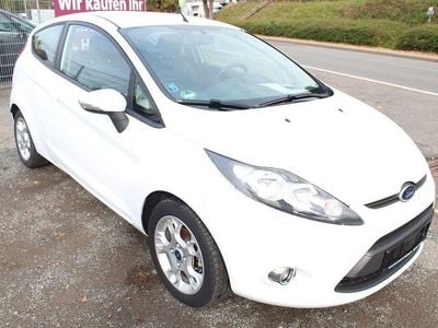 Weiß Gebraucht 2011 Ford Fiesta Cool & Sound Edition Kleinwagen | 3.499 € (Fairer Preis)