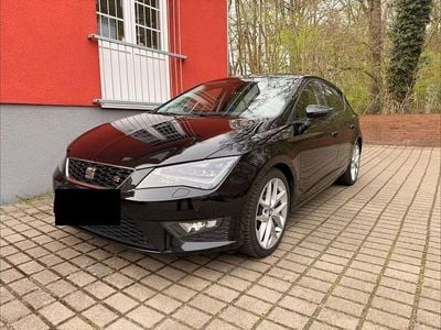 Second-hand Seat Leon FR 180 CP (132 kW) 2016 Negru Berlinǎ