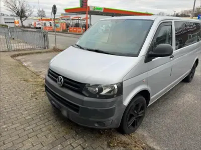 Gebraucht VW Multivan 140 PS (102 kW) 2011 Silber Van / Kleinbus