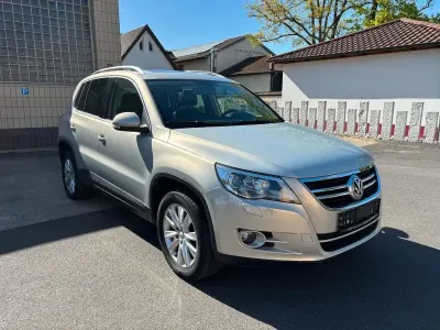 Second-hand VW Tiguan Sportline 140 CP (102 kW) 2008 Auriu SUV