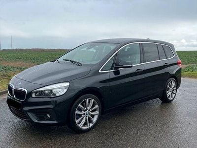 Gebraucht BMW 220 Gran Tourer Advantage 192 PS (141 kW) 2017 Schwarz Van / Kleinbus