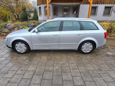 Silber Gebraucht 2004 Audi A4 Sport Kombi | 3.600 € (Fairer Preis)