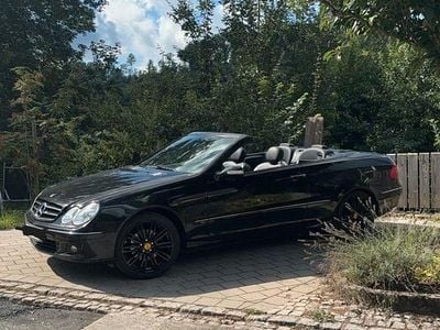 Second-hand Mercedes CLK200 Avantgarde 184 CP (135 kW) 2008 Negru Cabrio