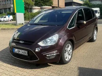 Gebraucht Ford S-MAX Titanium S 140 PS (102 kW) 2011 Rot Van / Kleinbus