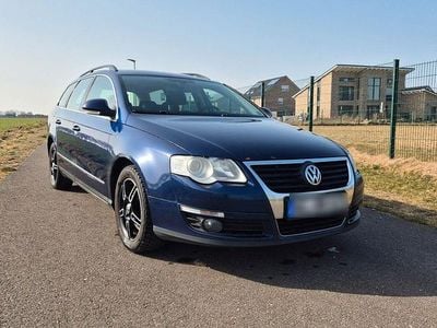 Gebraucht VW Passat Comfortline 140 PS (102 kW) 2009 Blau Kombi