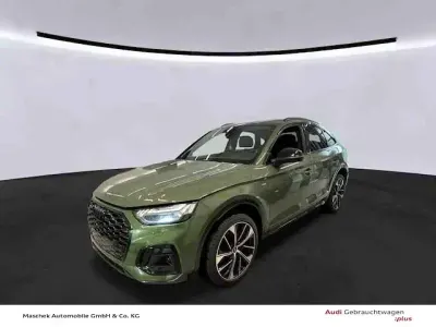 Gebraucht Audi Q5 Sportback Sport 265 PS (194 kW) 2022 Distriktgrün metallic SUV