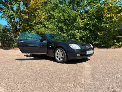 Gebraucht Mercedes SLK200 136 PS (100 kW) 1999 Schwarz Cabrio