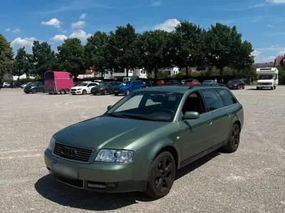 Gebraucht Audi A6 150 PS (110 kW) 2001 Grün Kombi