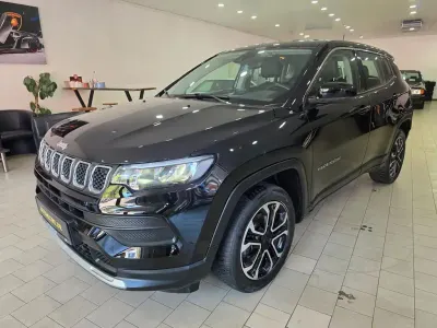 Gebraucht Jeep Compass Altitude 131 PS (96 kW) 2024 Schwarz SUV