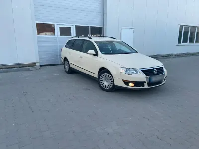 Gebraucht VW Passat 140 PS (102 kW) 2009 Gelb Kombi