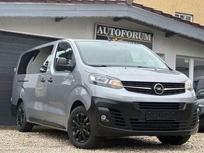 Grau Gebraucht 2021 Opel Vivaro Van / Kleinbus | 27.900 € (Teuer)