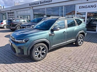 Neu Dacia Bigster Expression 140 PS (102 kW) 2026 Zedern grün SUV