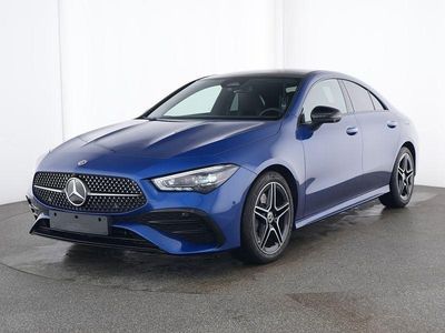 Blau Gebraucht 2024 Mercedes CLA200 AMG Limousine | 38.230 € (Etwas zu teuer)