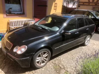Gebraucht Mercedes C220 143 PS (105 kW) 2003 Schwarz Kombi