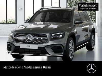 Mercedes GLB220