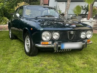 Gebraucht Alfa Romeo 2000 131 PS (96 kW) 1975 Grün Coupé