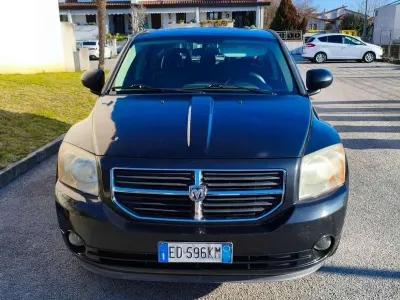 Gebraucht Dodge Caliber SXT 140 PS (102 kW) 2009 Schwarz Kleinwagen