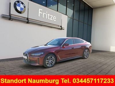 Rot Gebraucht 2023 BMW i4 Sport Line Limousine | 33.435 € (Etwas zu teuer)