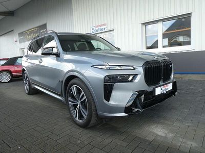 Gebraucht BMW X7 M Sport 530 PS (389 kW) 2024 Grau SUV