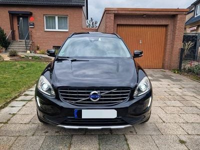 Gebraucht Volvo XC60 Momentum 181 PS (133 kW) 2014 Schwarz SUV