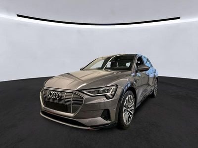 Usata Audi e-tron Comfort 300 kW (408 CV) 2022 Grigio SUV