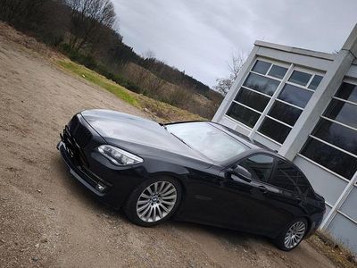 BMW 740