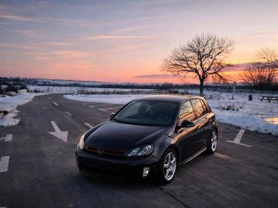 Gebraucht VW Golf VI GTI 270 PS (198 kW) 2010 Schwarz Kleinwagen